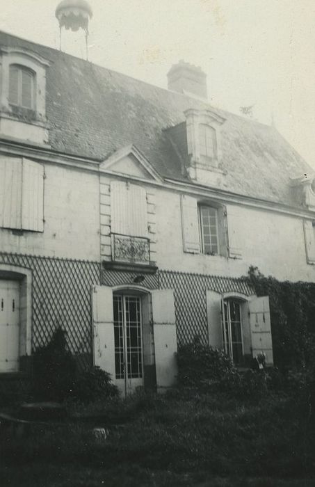 Manoir de la Singerie, dit la Cigogne : Façade sud, vue partielle