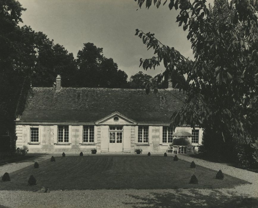 Clos du Bois Rayer : Façade sud, vue générale