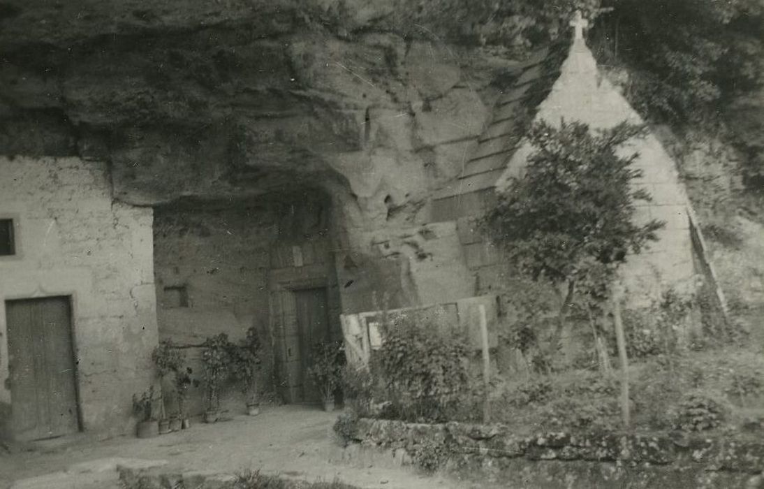 Chapelle et logis troglodytiques de Notre-Dame-de-Lorette, vue partielle