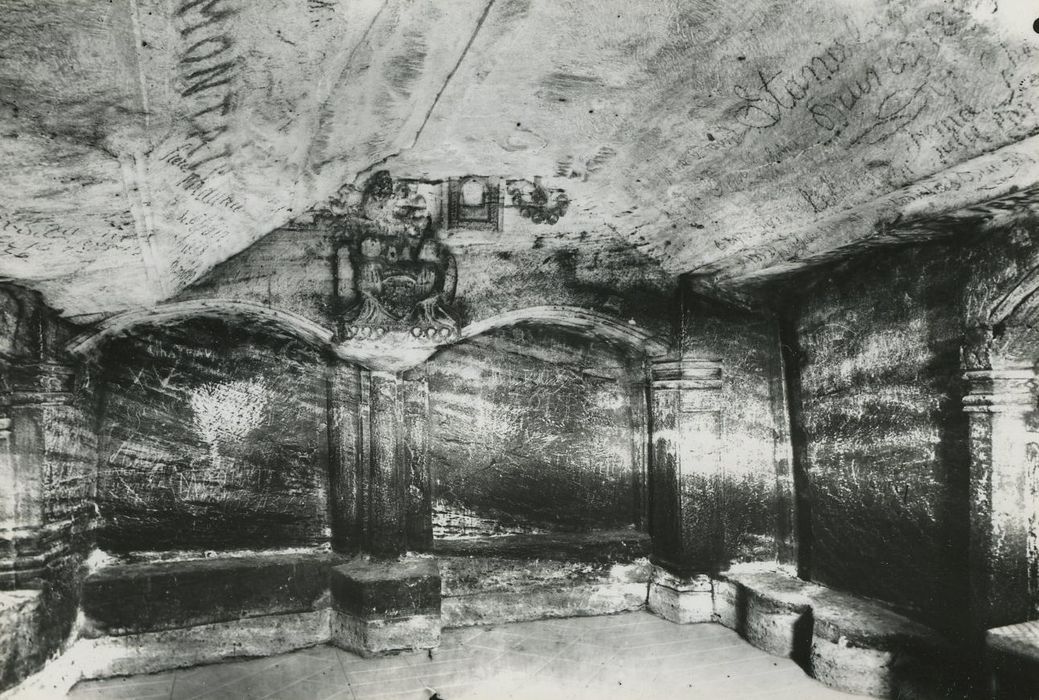 Chapelle et logis troglodytiques de Notre-Dame-de-Lorette, vue partielle