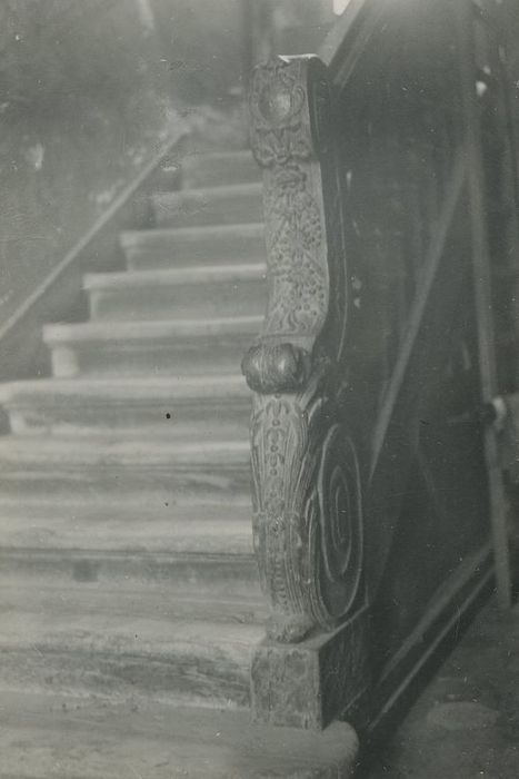 Tour Foubert (ou Fulbert) , ou Maison de la Tabagie : Escalier, détail