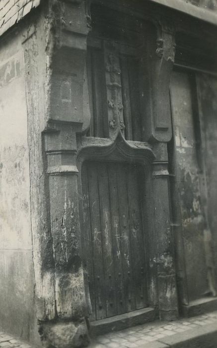 Maison : Porte d’accès, vue générale