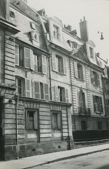 Hôtel Bacot de Romand : Façade sur rue, vue générale