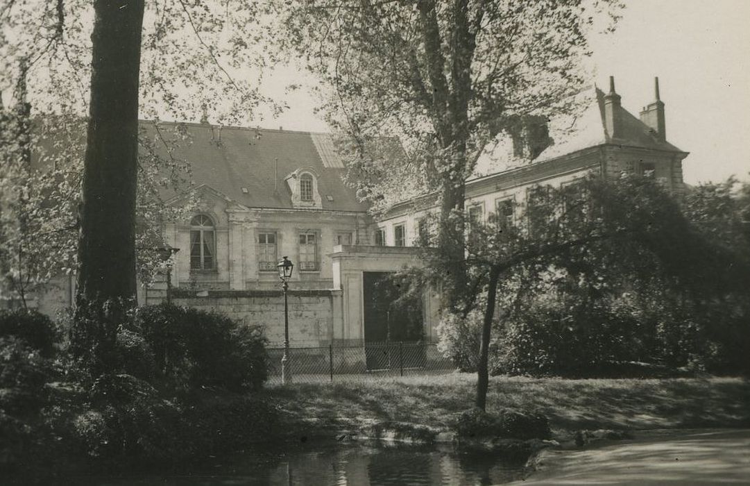 Hôtel Liébert-de-Nitray : Ensemble nord-est, vue générale