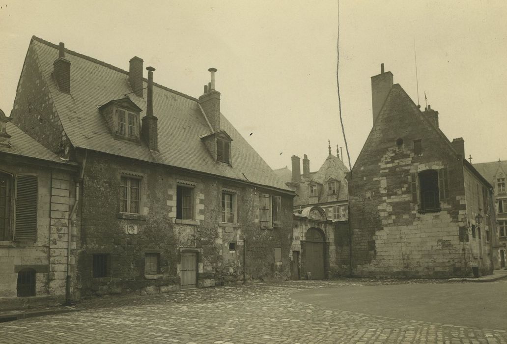 Maison dite de Justice des Bains : Ensemble sud-ouest, vue générale