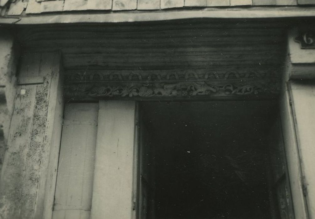 Hôtellerie de Sainte-Catherine : Façade sur rue, détail