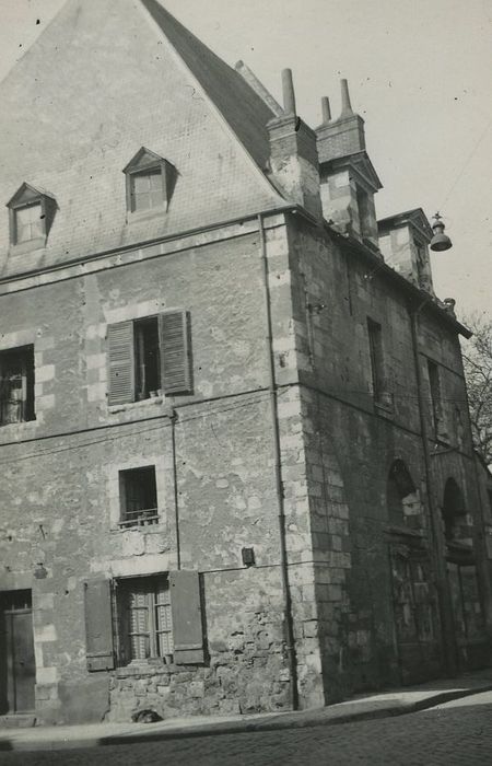 Ancien couvent des Carmes : Façades sud et est, vue partielle