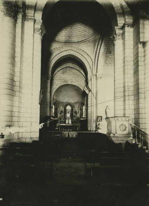 Eglise Saint-Etienne : Nef, vue générale