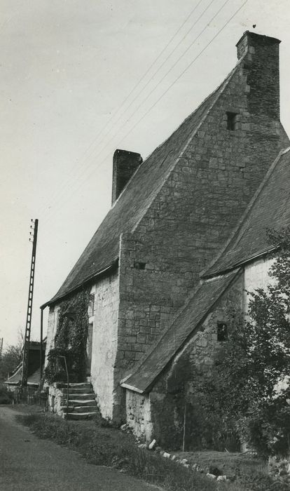 Manoir de Foncher : Façades sud-est, vue partielle