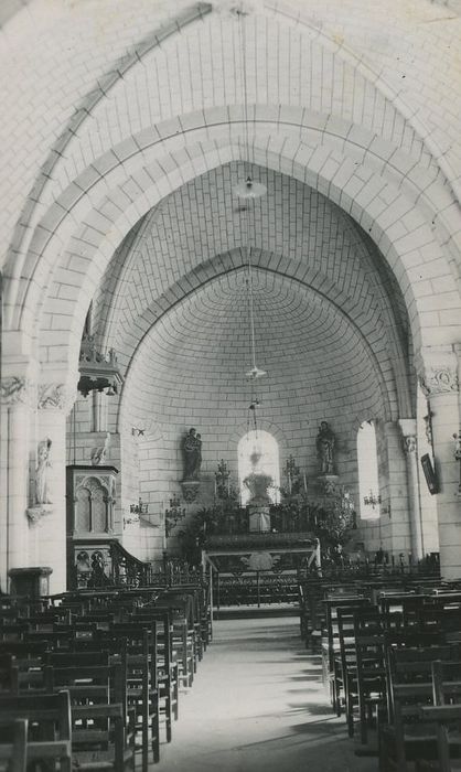 Eglise Saint-Vincent : Nef, vue générale