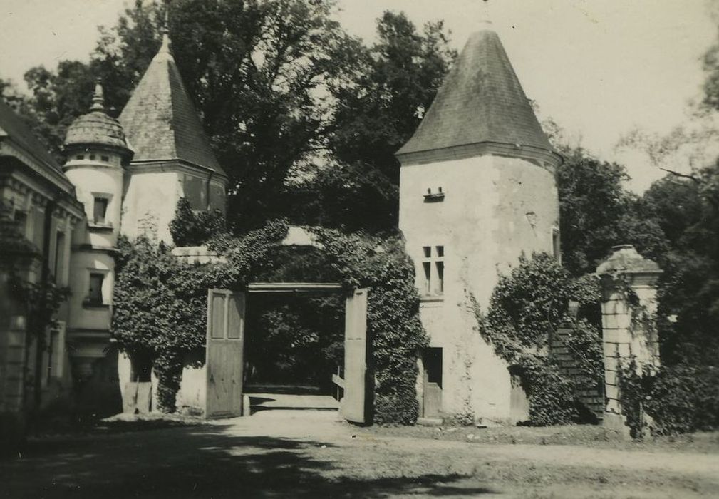 Château de Boisbonnard : Tours nord, vue générale