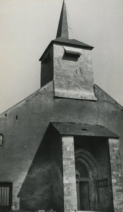 Eglise Saint-Pierre et Saint-Paul : Façade occidentale, vue générale