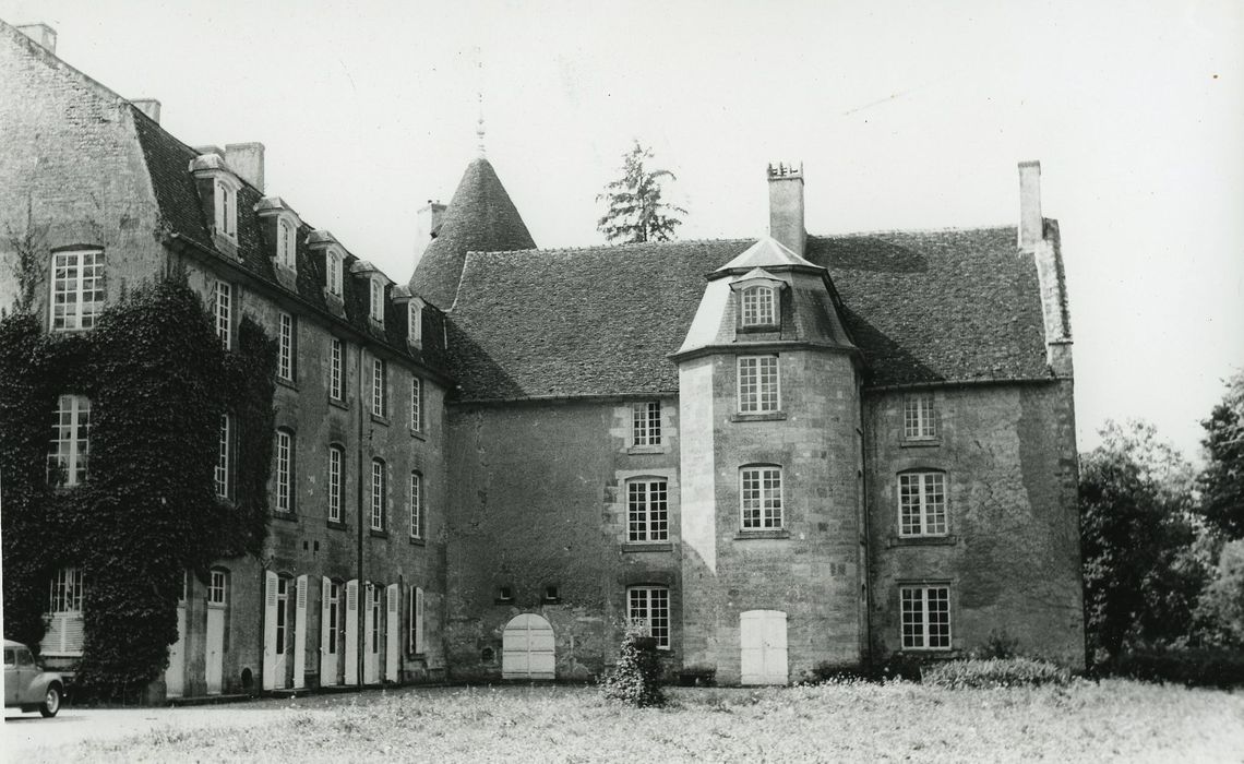 Château de Dumphlun : Ensemble Nord, vuegénérale