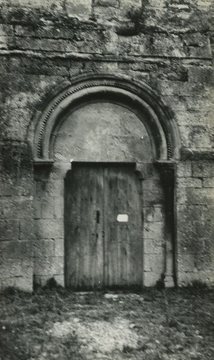 Eglise Saint-Martin-du-Pré (ancienne) : Portail occidental, vue générale