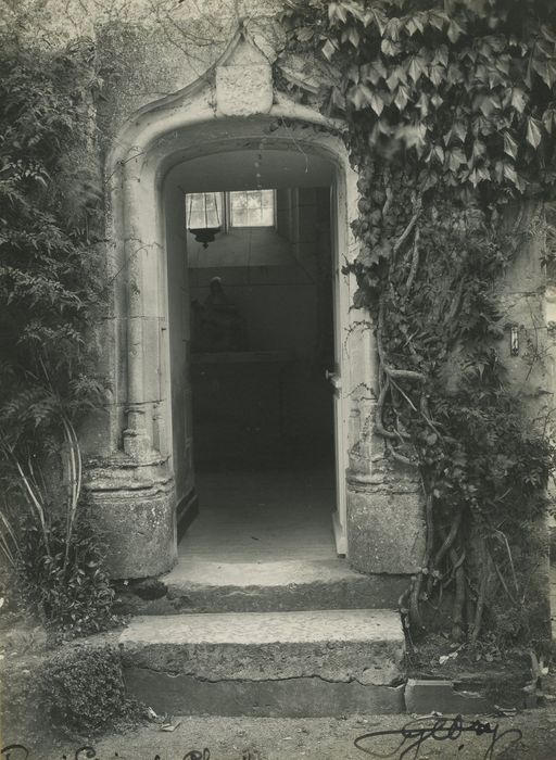 Château du Marais : Chapelle, porte d’accès, vue générale