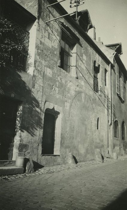 Immeuble : Façade sur rue, vue générale