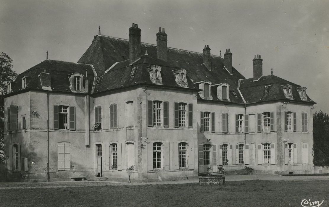 Château de Sermoise : Ensemble est, vue générale