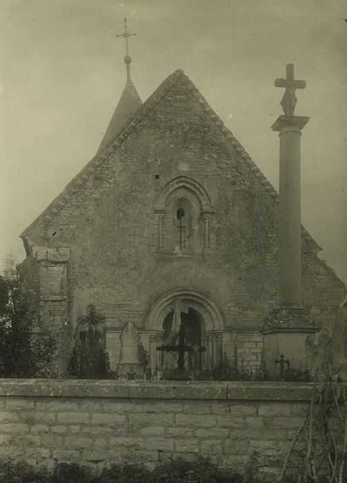 Eglise de l’Assomption : Façade occidentale, vue générale