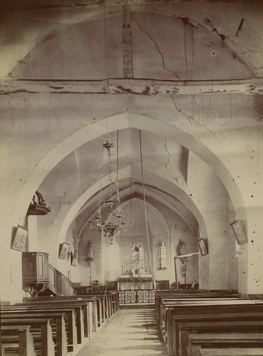 Eglise Saint-Martin : Nef, vue générale