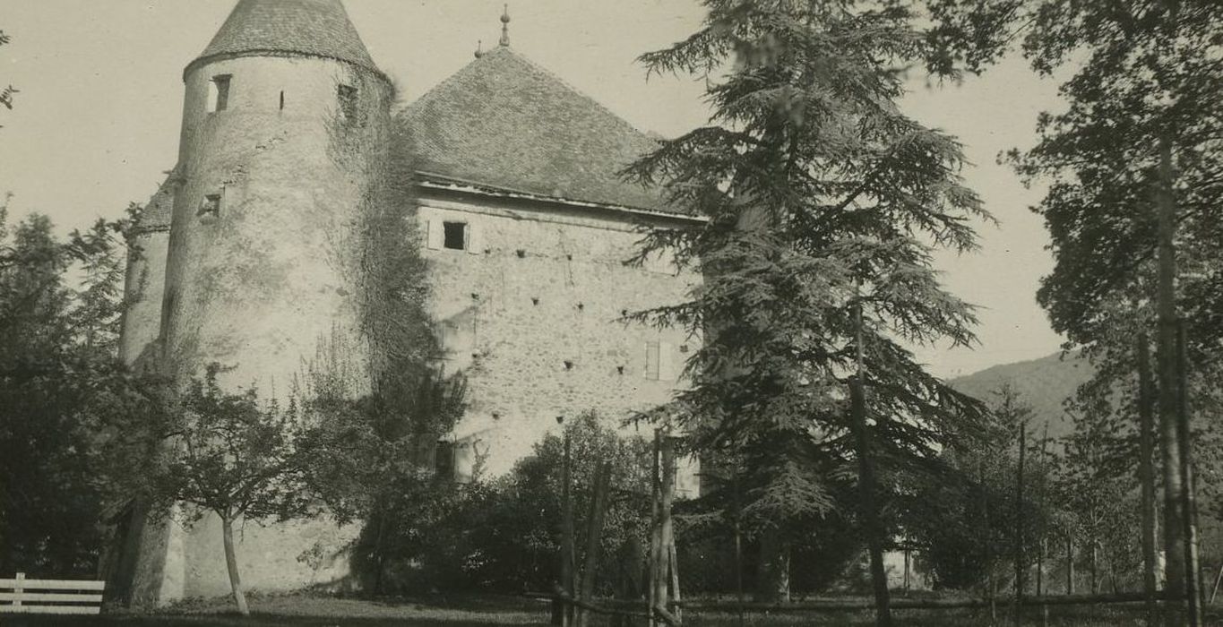 Château de Buffavent : Façade ouest, vue générale