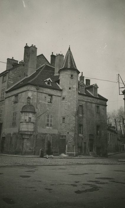 Maison du Colombier : Façades sur rues, vue générale