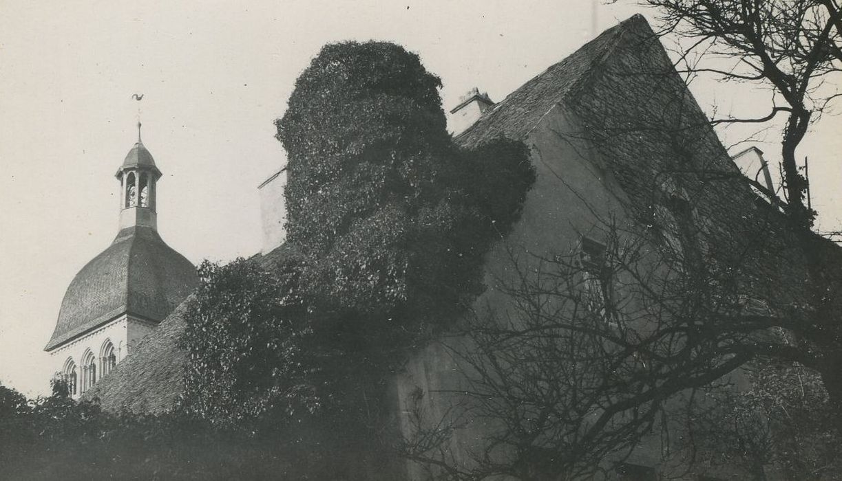 Bâtiment dit du Chapitre : Pignon sud, vue partielle