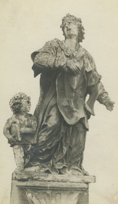 statue : Saint Etienne