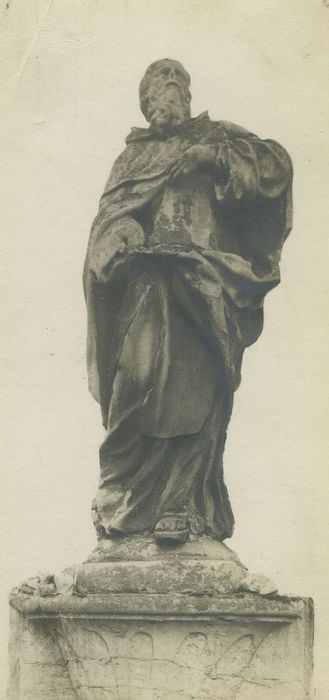 statue : Saint Dominique