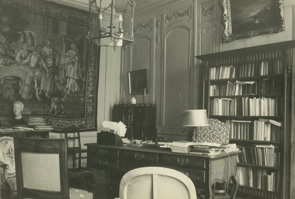 Hôtel Bouhier (petit) : Bureau, vue partielle