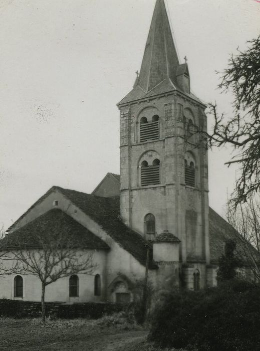 Eglise Saint-Jean-Baptiste : Ensemble nord-est, vue partielle