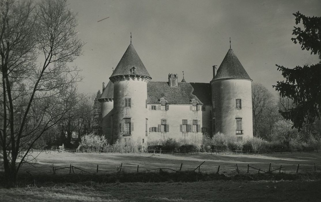 Château : Façade sud, vue générale