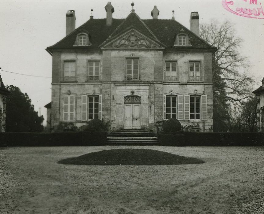 Château : Pavillon non localisé, vue générale