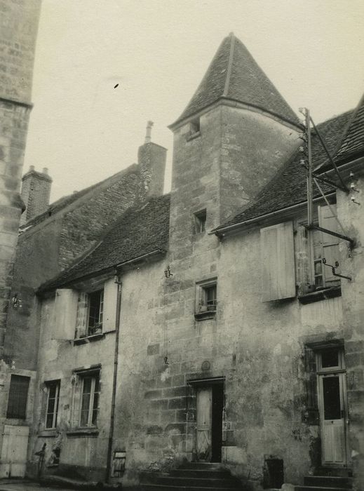 Maison dite de l'Obédiencerie : Façade sur rue, vue générale