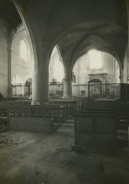 Eglise Saint-Médard : Nef latérale sud, vue générale