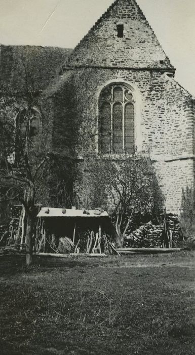 Eglise Saint-Médard : Chevet, vue générale