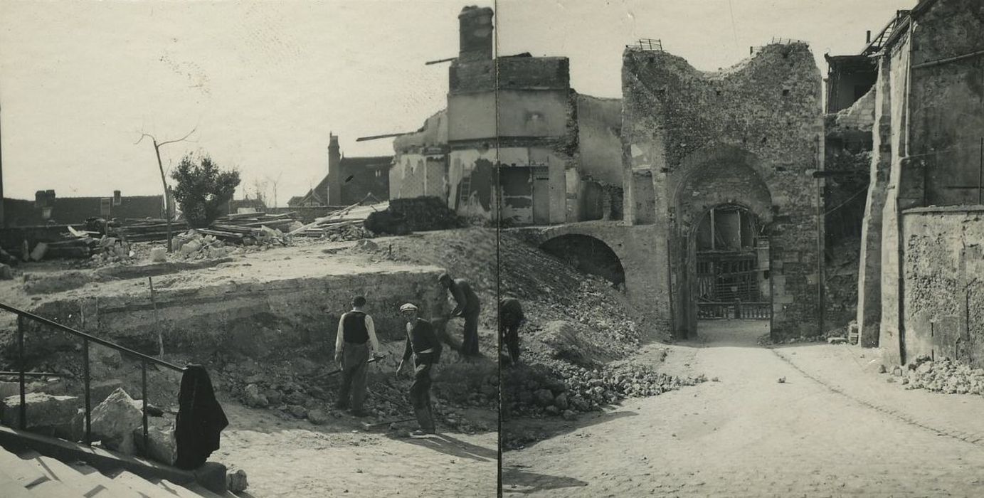 Porte Saint-Jean : Elévation est, vue générale