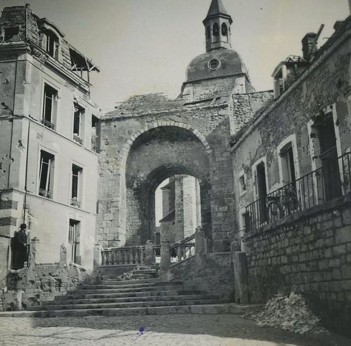 Porte Saint-Jean : Elévation ouest, vue générale