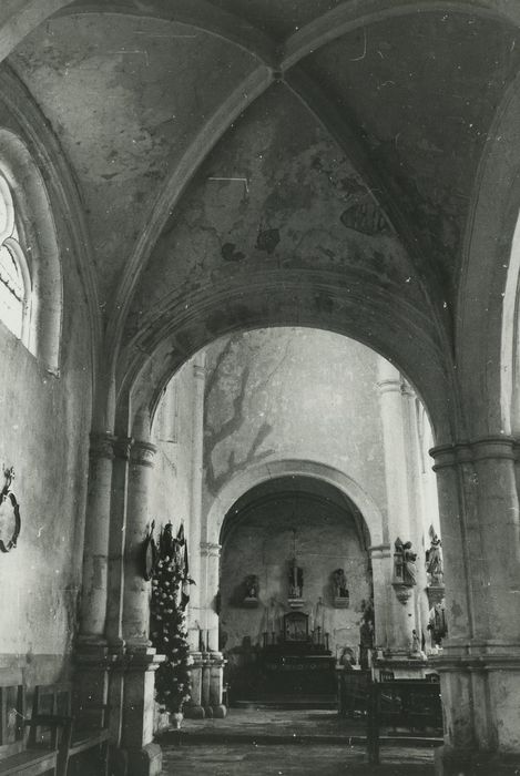 Eglise Saint-Marcel : Collatéral nord, vue générale