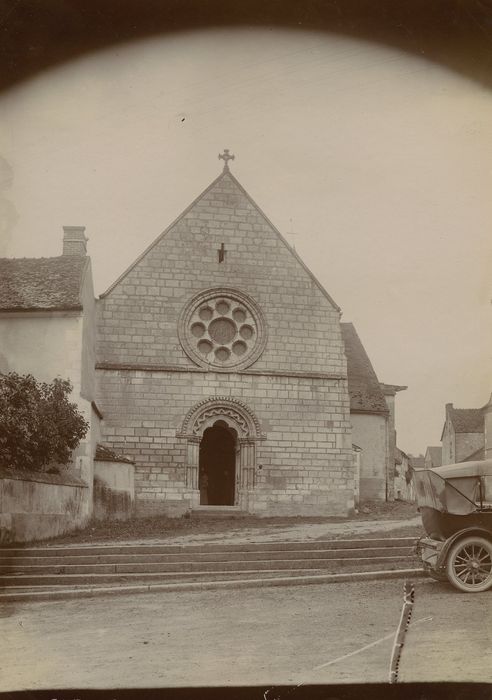 Eglise Notre-Dame de l' Assomption : Façade occidentale, vue générale