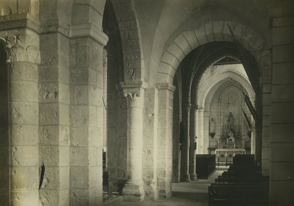 Eglise Saint-Jean-Baptiste : Collatéral sud, vue générale