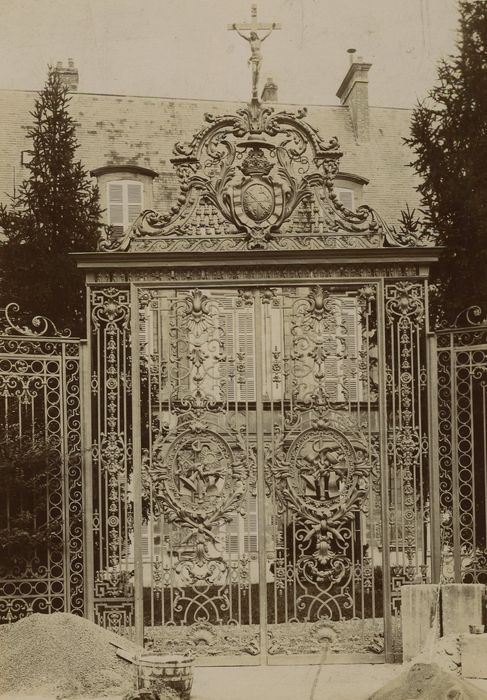 clôture de choeur, vue partielle