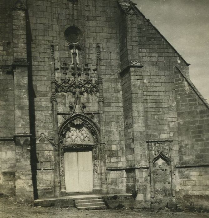 Eglise Saint-Symphorien : Façade occidentale, vue partielle