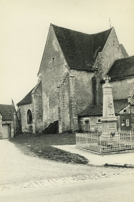 Eglise paroissiale : Façade latérale nord, vue générale