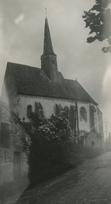 Eglise Saint-Martin : Façade latérale sud, vue générale