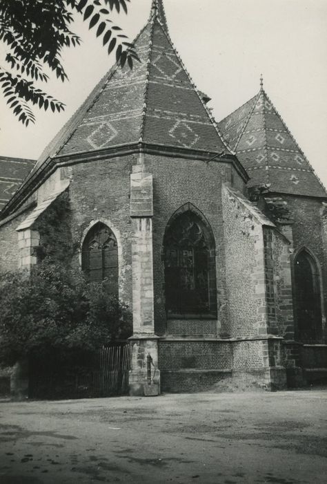 Eglise paroissiale : Chevet, vue générale