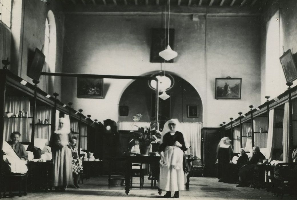 Hôtel-Dieu : Salle des femmes, vue générale