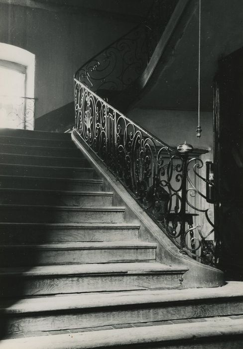 Hôtel-Dieu : Escalier d’honneur, vue partielle