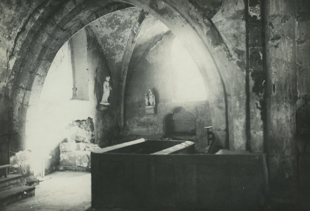 Eglise de Morey (ancienne) : Chapelle latérale, vue générale