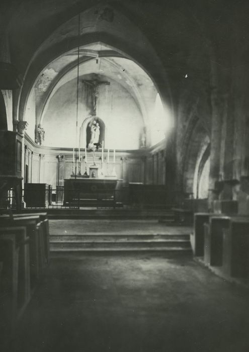 Eglise de Morey (ancienne) : Nef, vue partielle