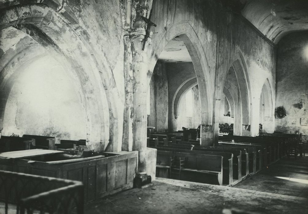 Eglise de Morey (ancienne) : Nef, vue partielle